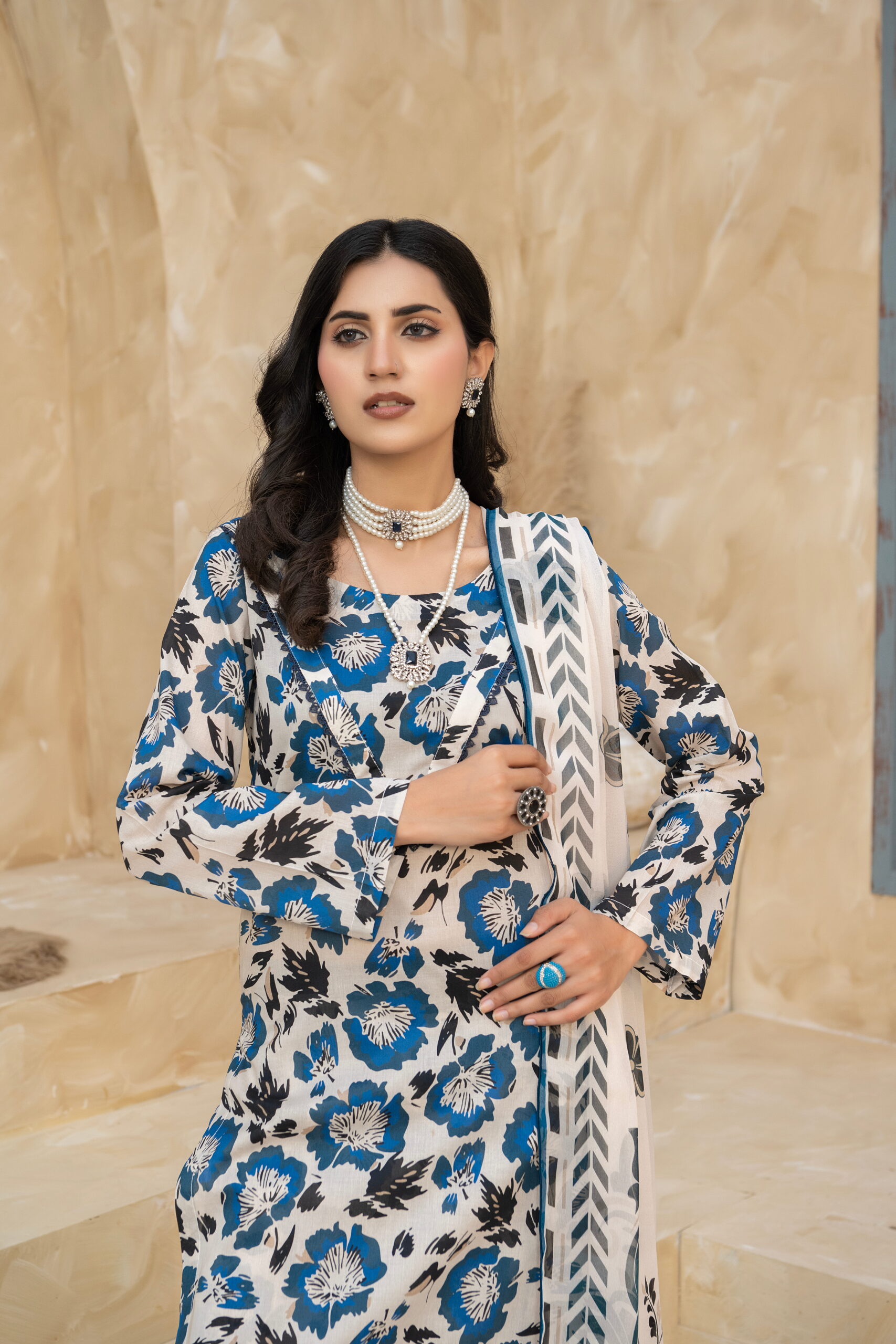 RAJ KUMARI - Image 4